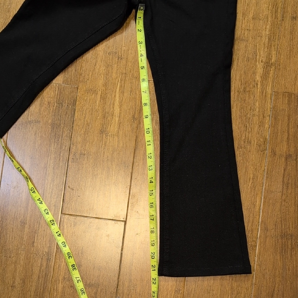 Old Navy Pull-On Boot Cut Black Jeans Size Med 10-12 - Picture 7 of 9